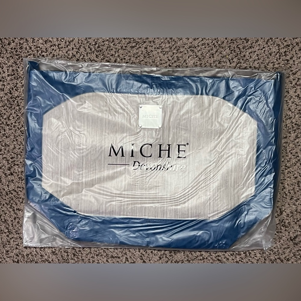 Miche Demi Shell Devonshire - Picture 2 of 5